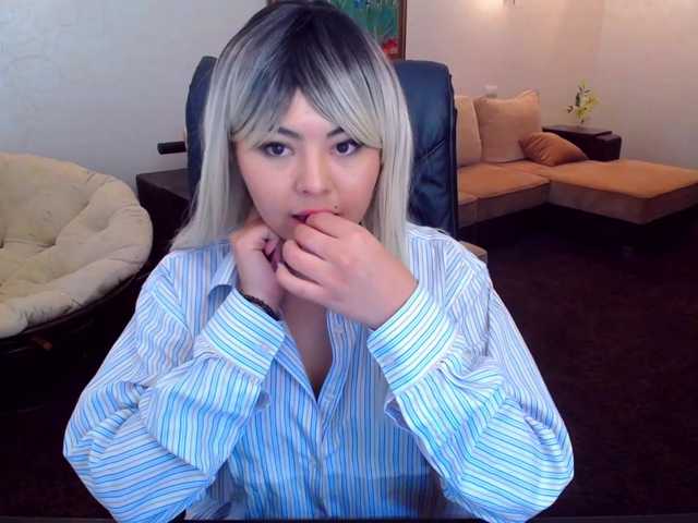 Emitiranje snimki zaslona ExcessOfFeel