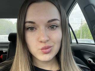 Erotski video chat Astiya