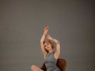 Erotski video chat Aylathemoon