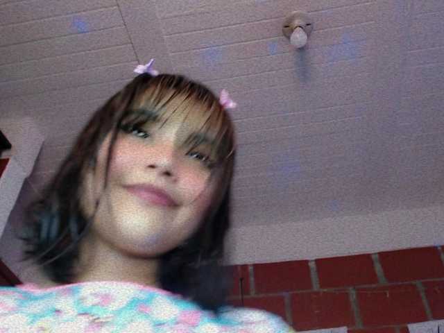 Emitiranje snimki zaslona BabyAsianX0