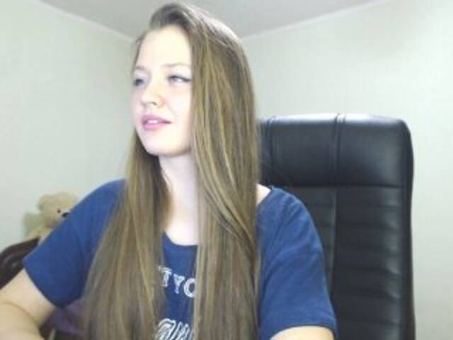 Emitiranje snimki zaslona _YoungGirl_