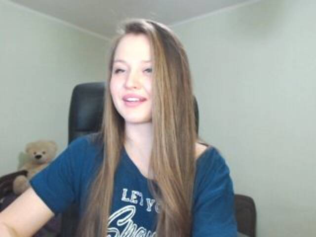 Emitiranje snimki zaslona _YoungGirl_