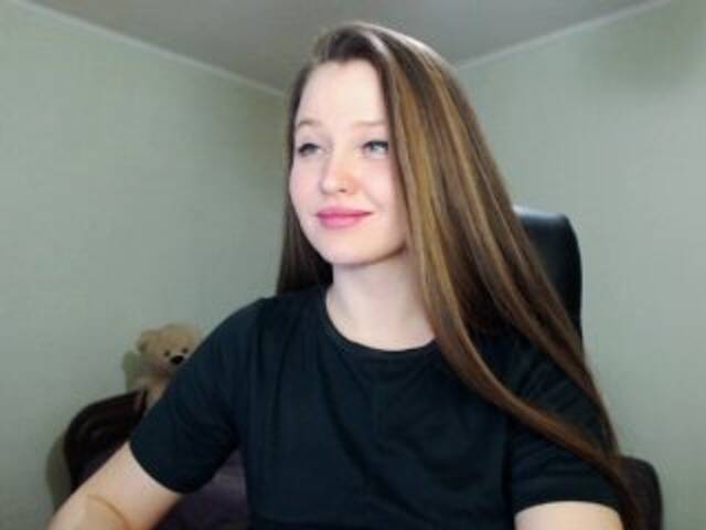 Emitiranje snimki zaslona _YoungGirl_