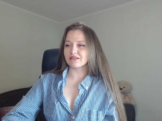 Emitiranje snimki zaslona _YoungGirl_