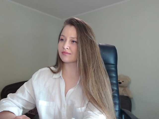 Emitiranje snimki zaslona _YoungGirl_