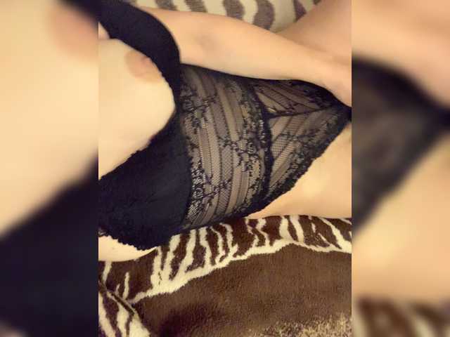 Emitiranje snimki zaslona LittleGirl88