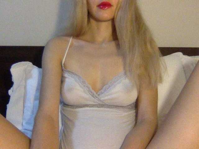 Fotografije barbie-blond #new#hot#blond#cumshow#masturbate#strip