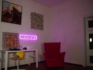 Erotski video chat barbiedollhouse