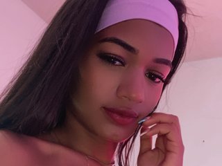 Erotski video chat BarbieHotLaura