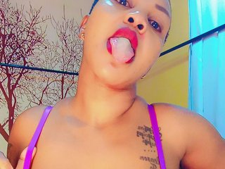 Erotski video chat BEENCEE