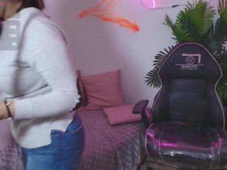 Erotski video chat BELLA-TAY