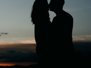 Erotski video chat BessEuny