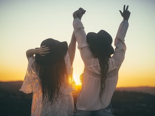 Erotski video chat bestie-moons