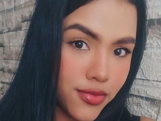 Erotski video chat Bicky24