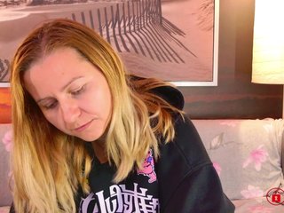 Erotski video chat BigBoobsARRI