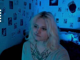 Erotski video chat bixxxiz