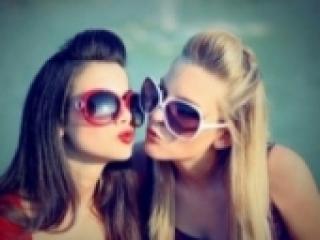 Erotski video chat blackkwhite