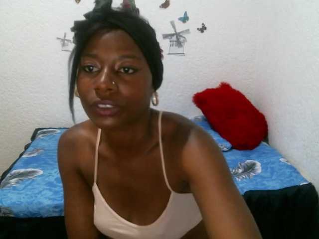 Fotografije Blackrosess15 Hi guys, today I'm horny, I want us to play for a while, if you want to talk with me, start with 2 tokens and we can talk about whatever you want, I get naked and masturbate120 token o pvt.500. (101500).