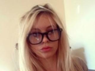 Erotski video chat blonddooll