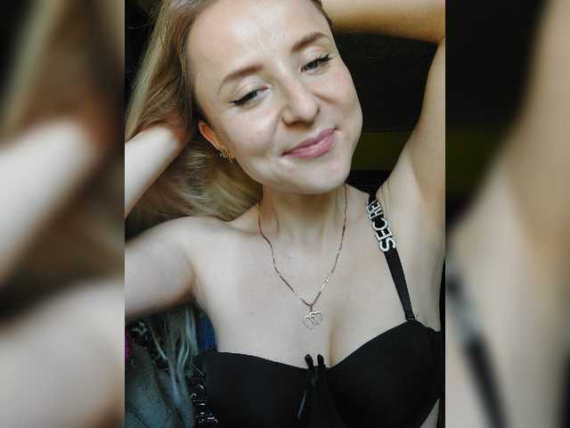 Emitiranje snimki zaslona blonde-kisses