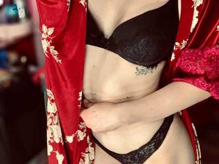 Erotski video chat Blondeee