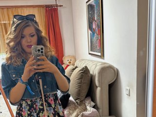 Erotski video chat BlondeMaya