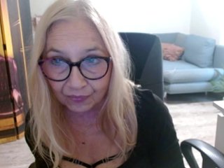 Erotski video chat BlondeSofia