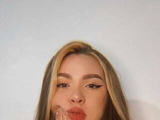 Erotski video chat Blondie-Kiutt