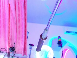 Erotski video chat NathaxaLeans