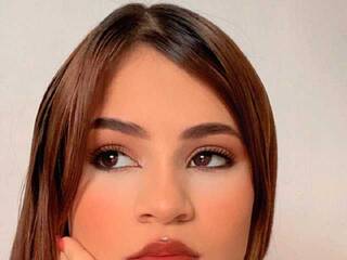 Erotski video chat BRANDI-LOVEN