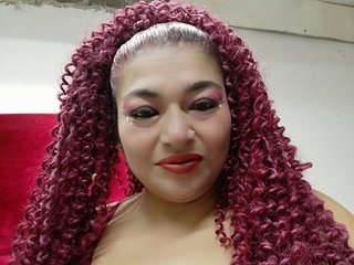 Erotski video chat BrianaSquirt