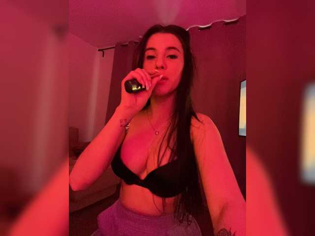 Emitiranje snimki zaslona CrystallSsexy