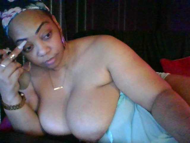 Fotografije BrownRrenee hi C2C 30 tokens and private messages 25 TOKENS MAX 3 MIN Squirt show open 200 tokensgoddess appreciation is welcomed request comes with tokens count down 50 tokens unless pvrtTY FOR UNDERSTANDING