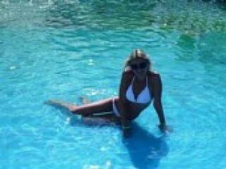 Erotski video chat califfornia