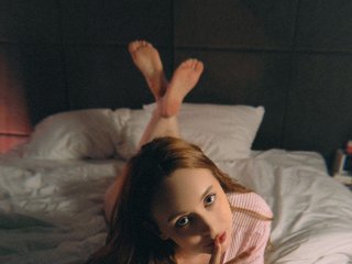 Erotski video chat CallYes