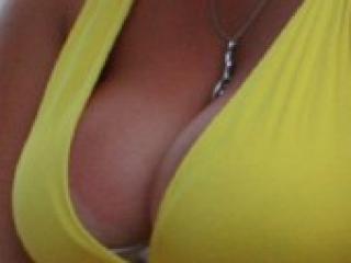 Erotski video chat camelia777