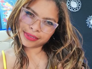 Erotski video chat CamiilaReyes