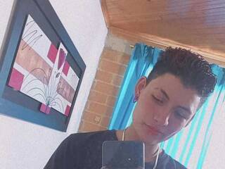 Erotski video chat camilotomboy18