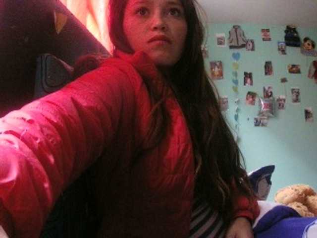 Emitiranje snimki zaslona canndy-grey