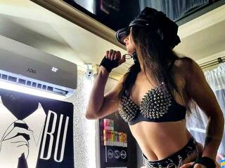 Erotski video chat Carin-France