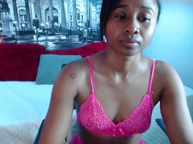 Emitiranje snimki zaslona CarolinnHub