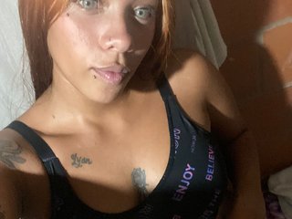 Erotski video chat Leidy