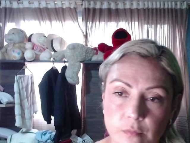 Emitiranje snimki zaslona Charlizetheron1