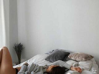 Erotski video chat Charlothee-99