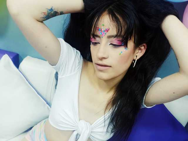 Fotografija profila charlott-777