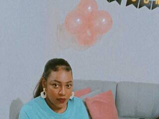 Erotski video chat CharlotteGill