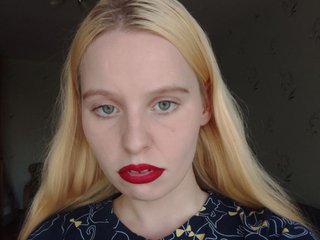 Erotski video chat charming-blonde