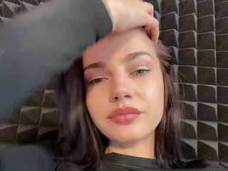 Erotski video chat StrawberryGirl