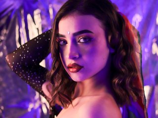 Erotski video chat Cherry-Vibe