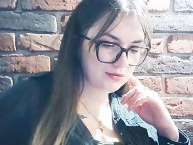 Emitiranje snimki zaslona ChloeKiss
